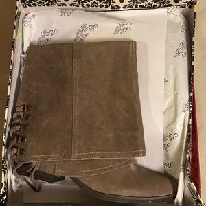 Women’s Designer Shoes